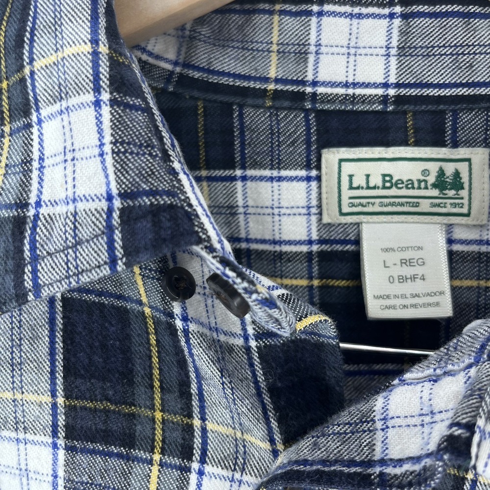 LL Bean Flannel Button Down Vintage Tartan Plaid Mens Size Large Regular